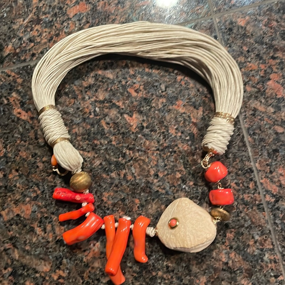 Gorgeouss custom necklace. Made with coral and such a unique piece!